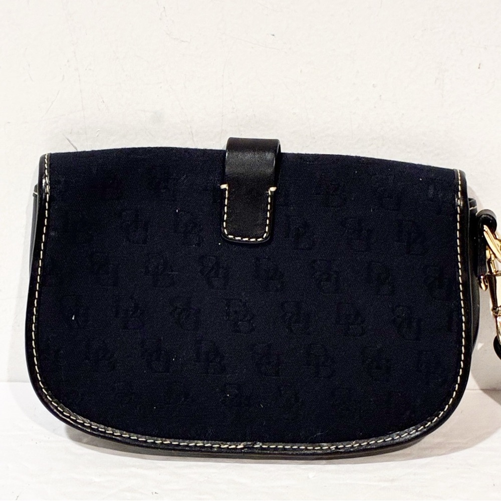 Dooney & Bourke Black Canvas Signature  Flap Pouch Wristlet Black‎ - Picture 3 of 4